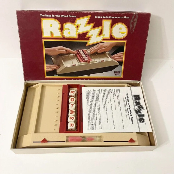 Vintage 1981 Razzle  Board Game Parker Brothers Complete - Picture 9 of 16